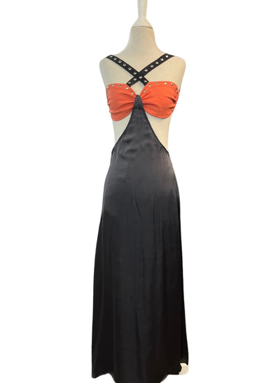 VESTIDO MAXI CINTURA ABIERTA TACHAS NEGRO