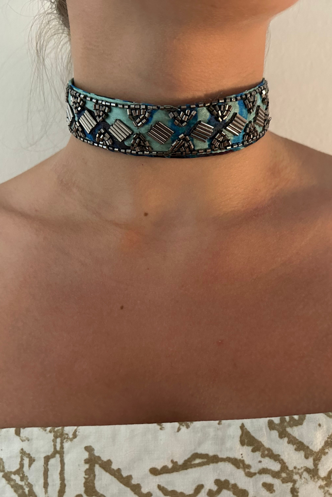 CHOKER ETERNA TURQUOISE LEAVES